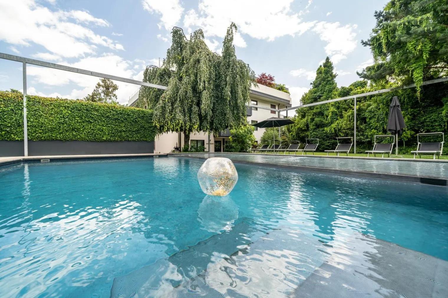 לאנה Goldfinger + Suites מראה חיצוני תמונה